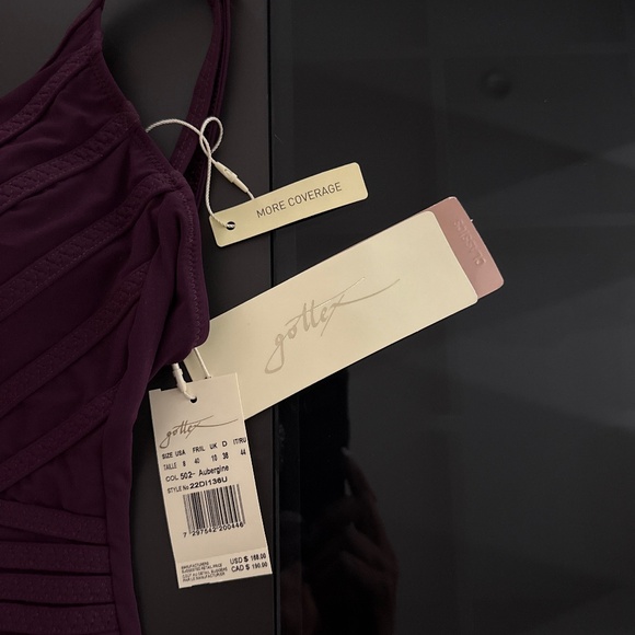 GOTTEX NWT FLATTERING ONE PIECE - Picture 2 of 2